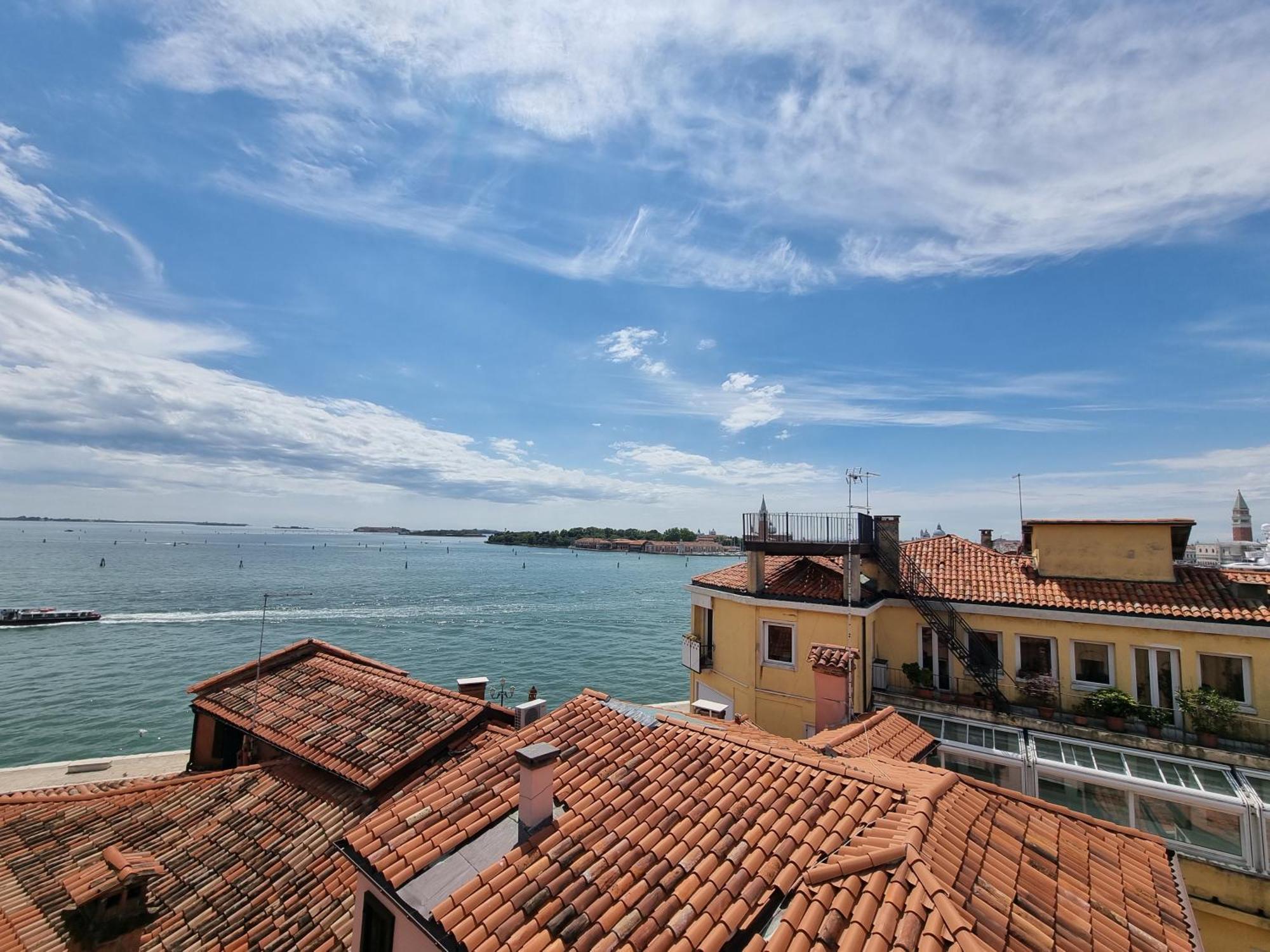 Biennale Terrace Apartment Венеция Екстериор снимка